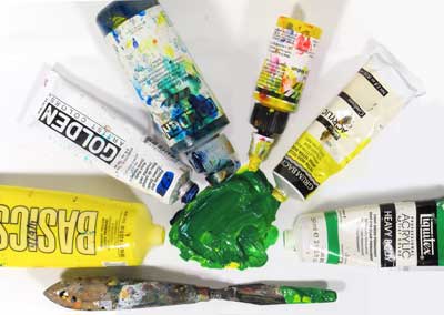 Can I Mix Different Brands of Acrylic Paint?